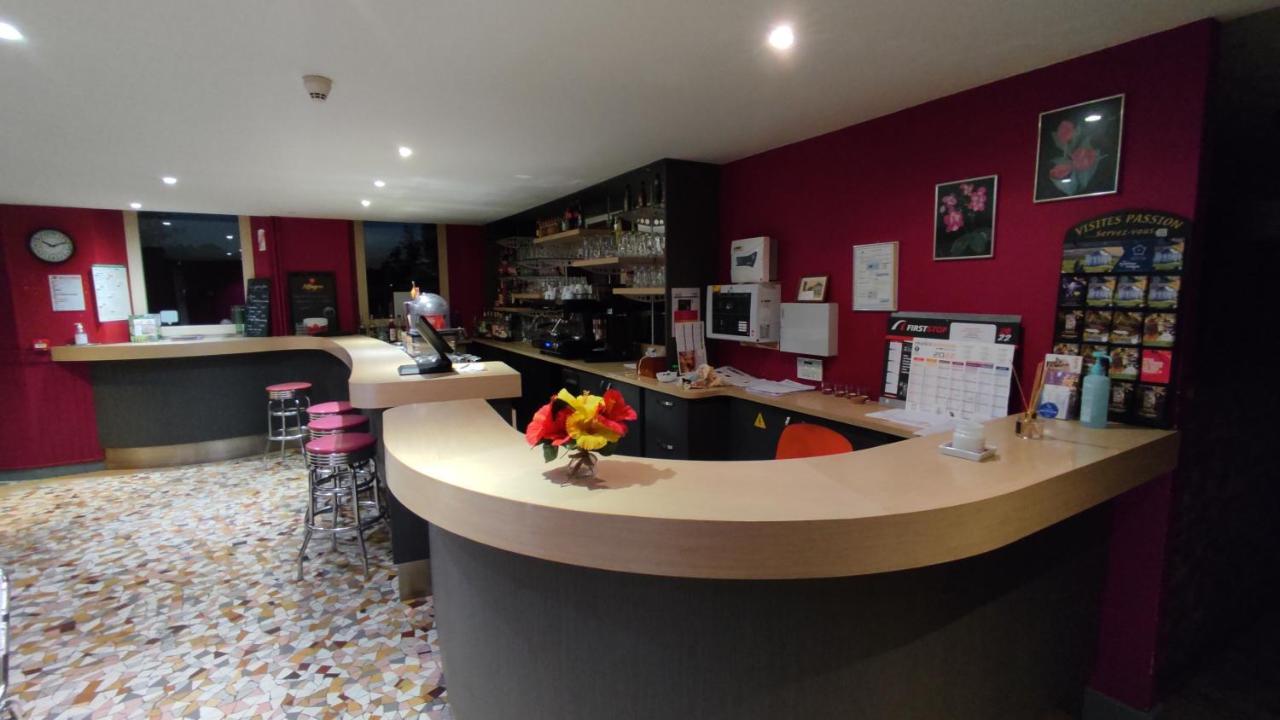 Hotel Aux Trois Rois Pont-Sur-Yonne