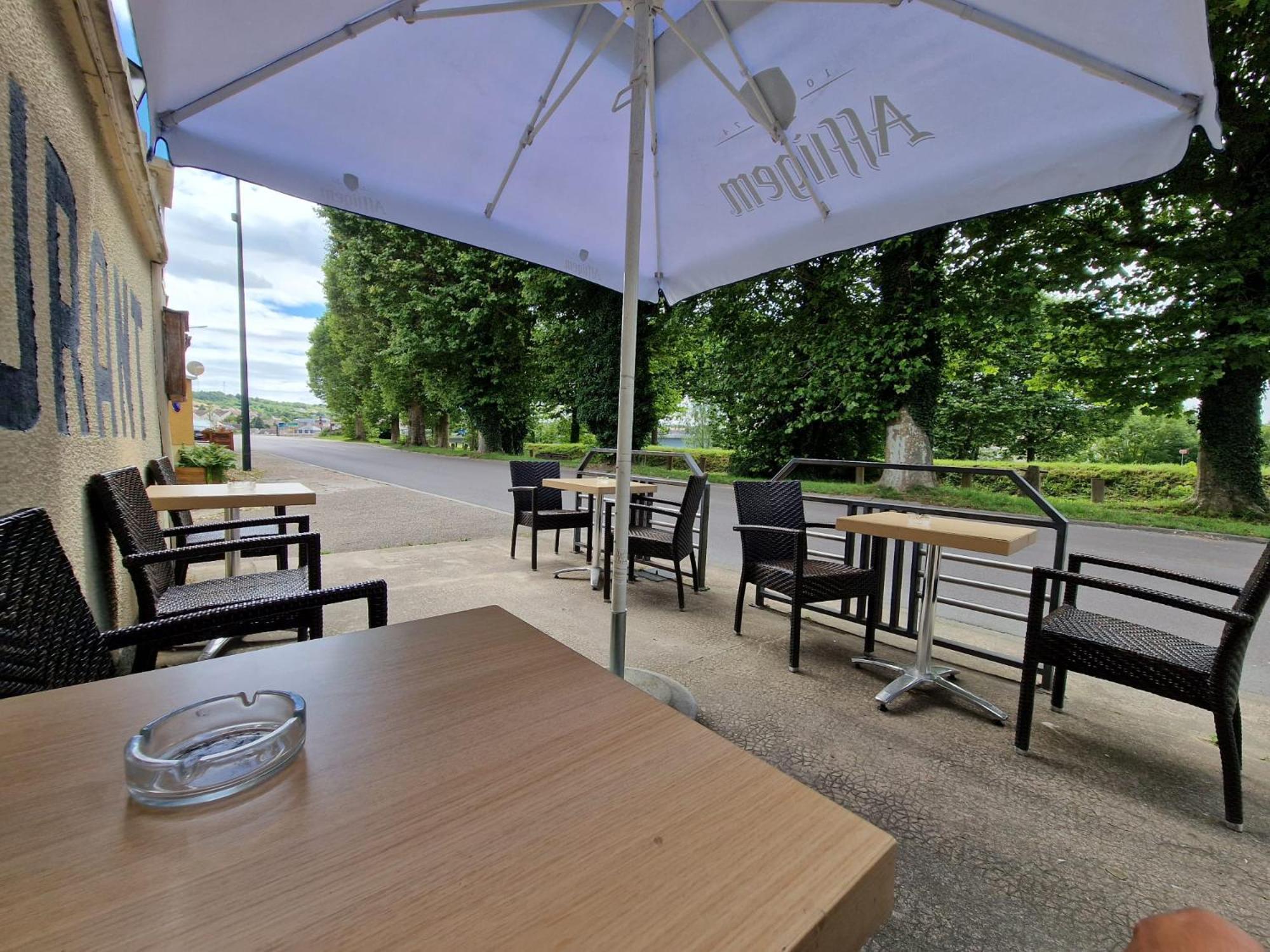 Aux Trois Rois Hotel Pont-Sur-Yonne