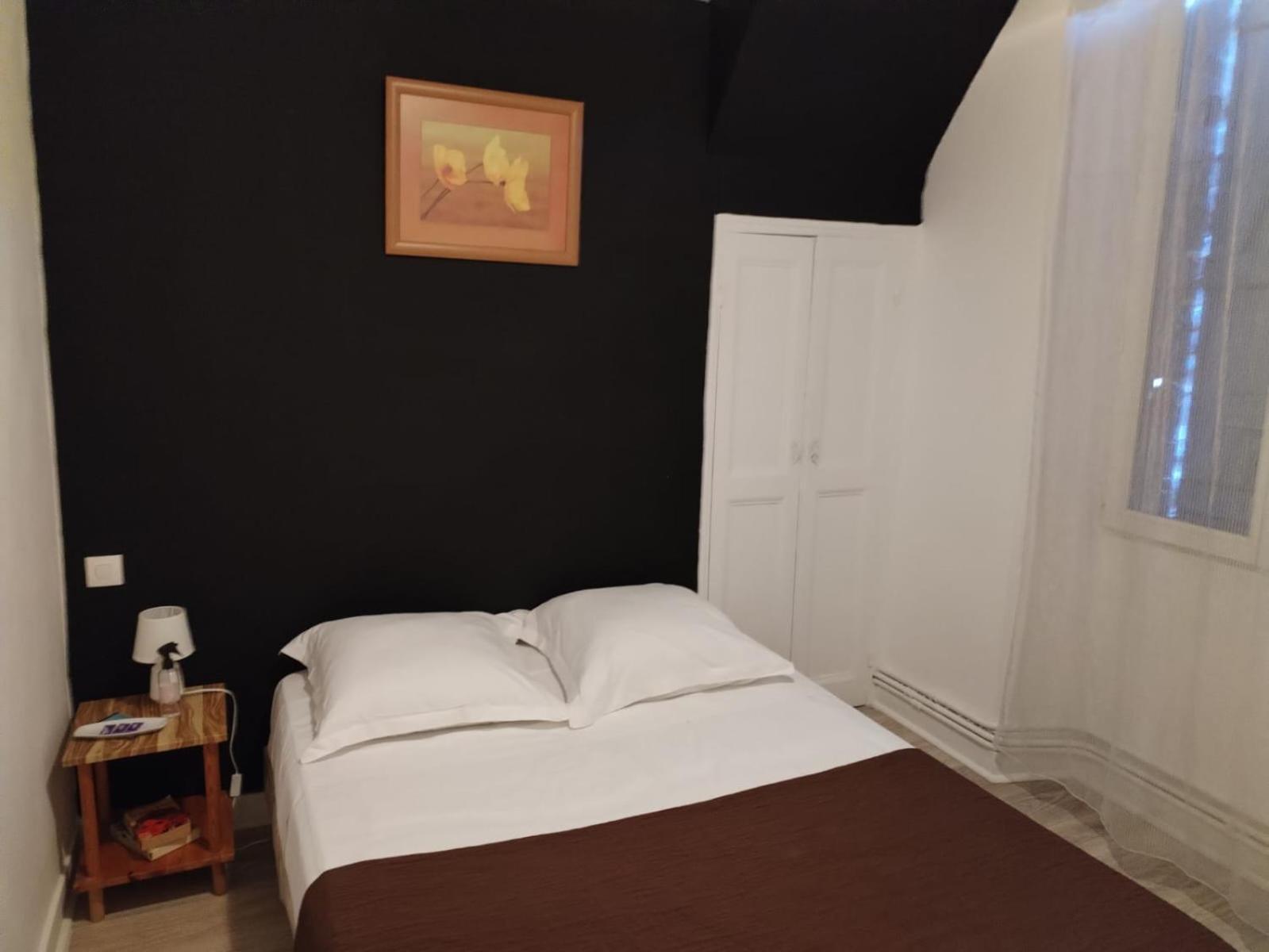 Aux Trois Rois Hotel Pont-Sur-Yonne