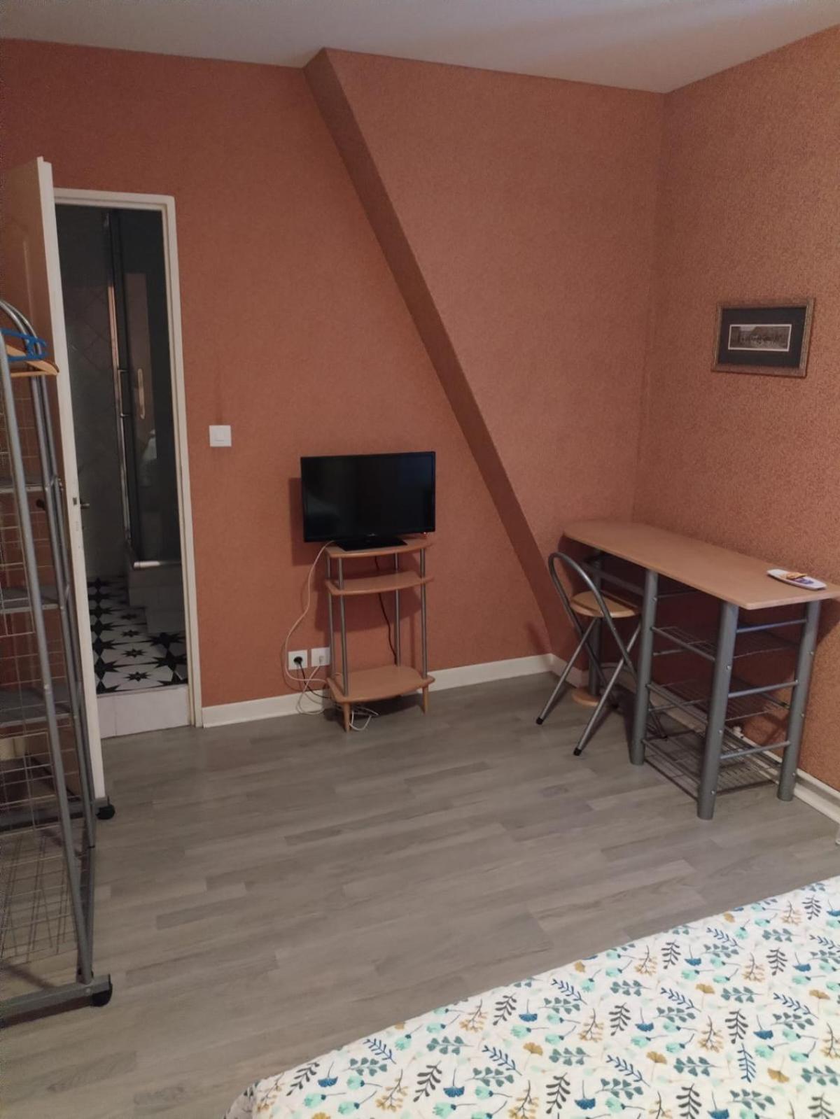 Aux Trois Rois Pont-Sur-Yonne
