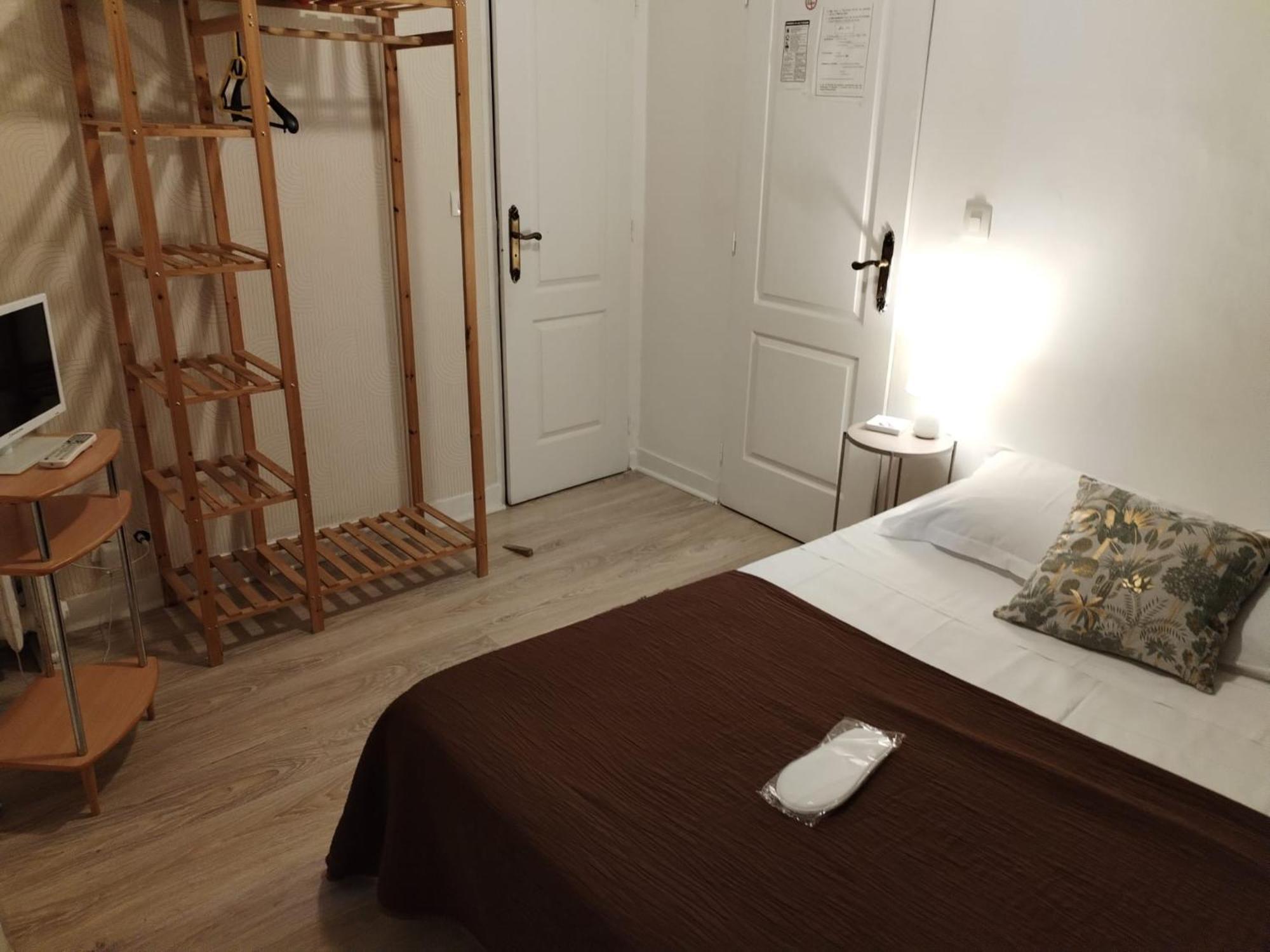 Aux Trois Rois Hotel
